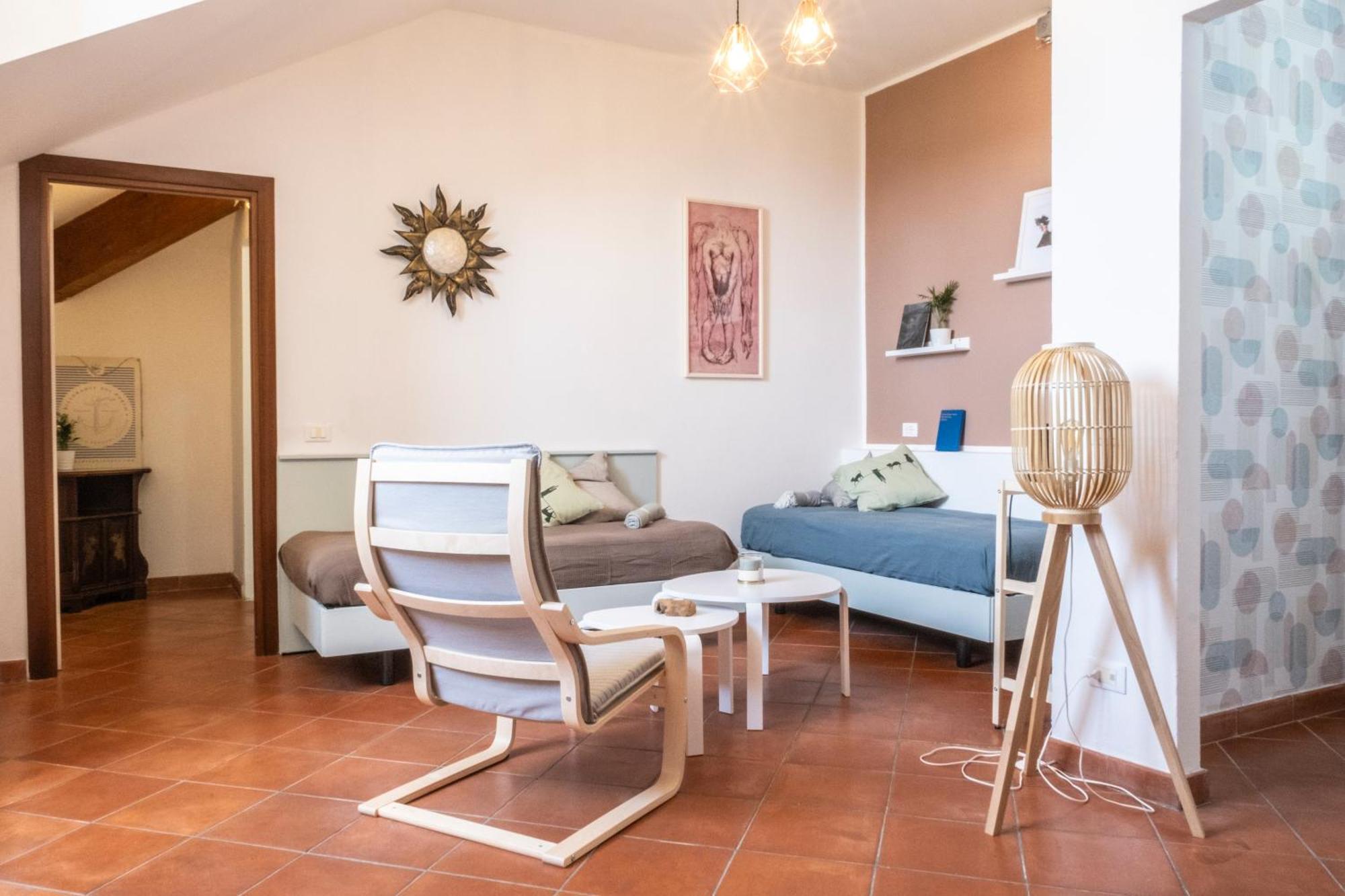 Palazzo Oddo Rental Rooms Albenga Exterior photo